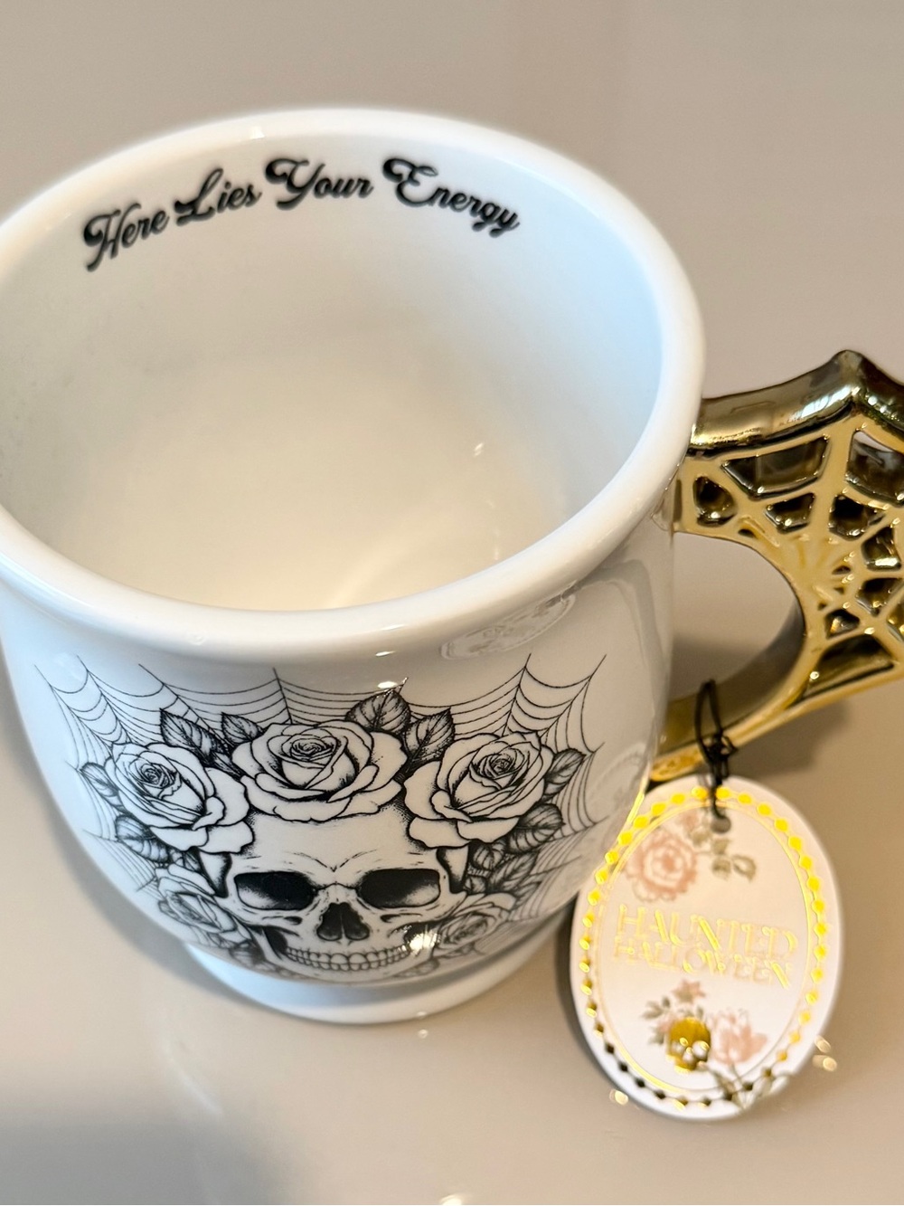 Skull & Roses Mug with Gold Spiderweb Handle - 22oz - Picture 5 of 5